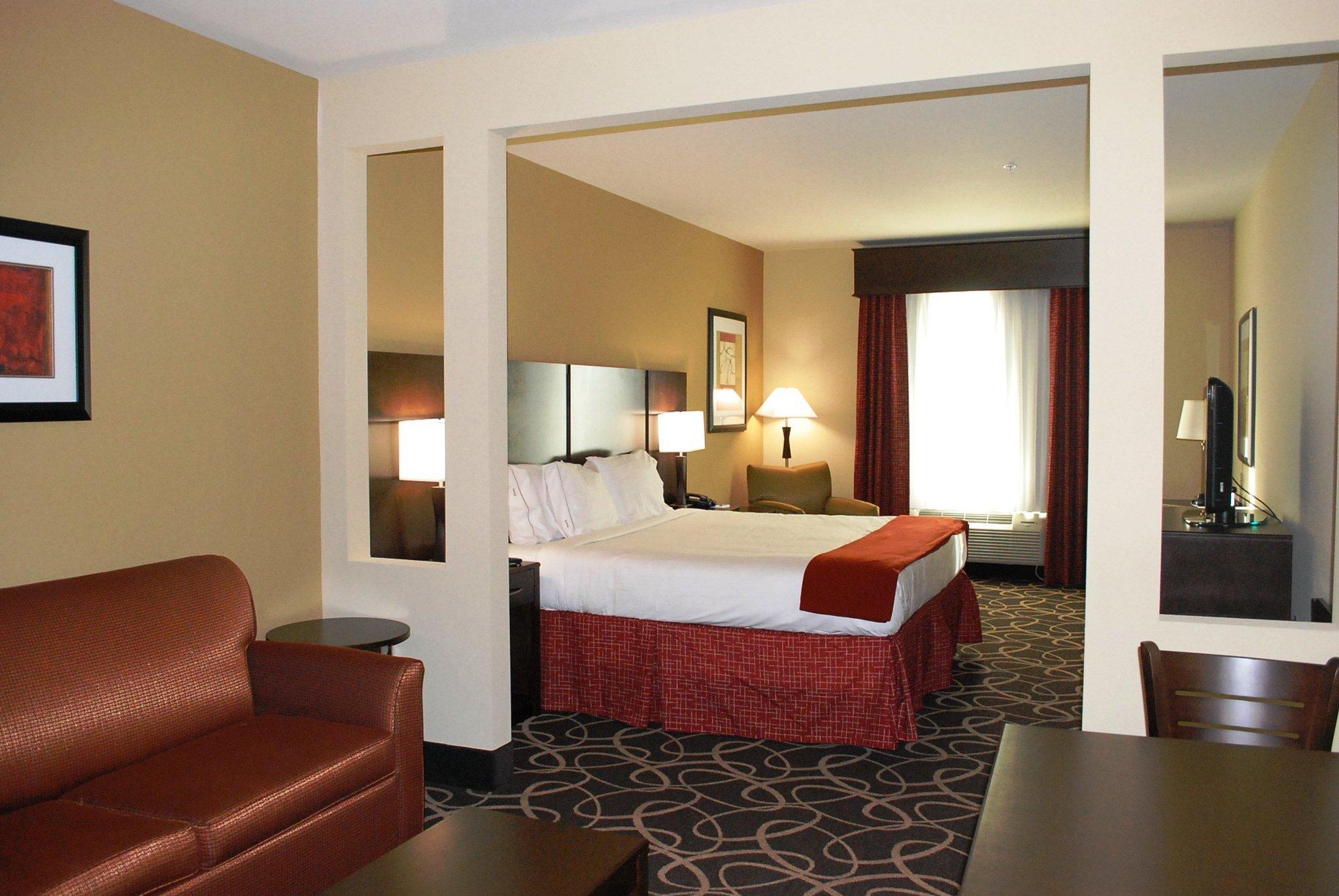 Holiday Inn Express & Suites Houston South - Near Pearland By Ihg Екстериор снимка
