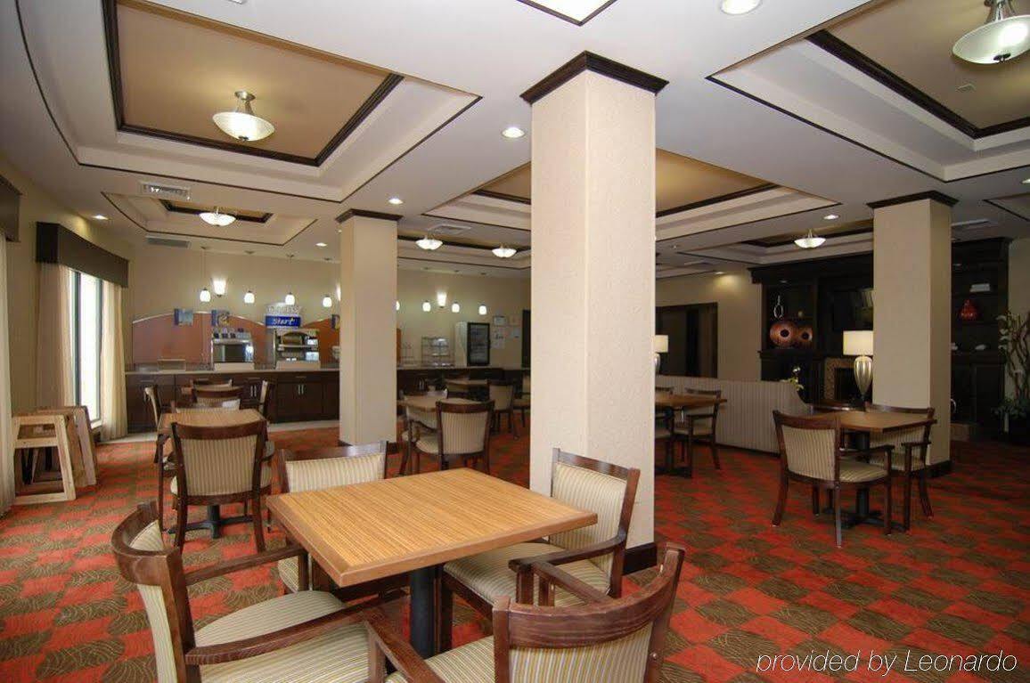 Holiday Inn Express & Suites Houston South - Near Pearland By Ihg Екстериор снимка
